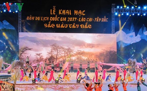 Lào Cai: Khai mạc Năm Du lịch Quốc gia 2017  - ảnh 1